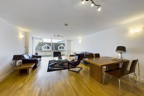 2 bedroom apartment to rent - Pinnacle Quay, Sutton Harbour