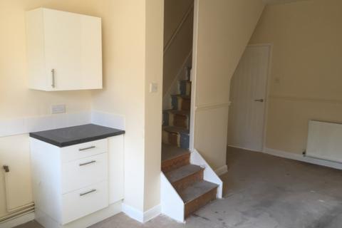 2 bedroom terraced house to rent, 43 Sharp street