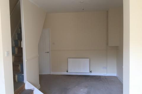 2 bedroom terraced house to rent, 43 Sharp street