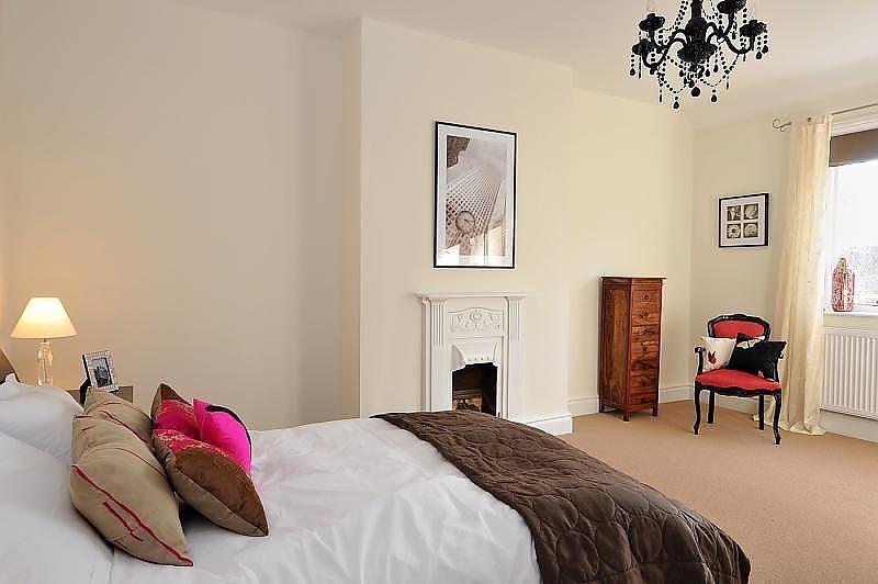 Bedroom 1 (a)