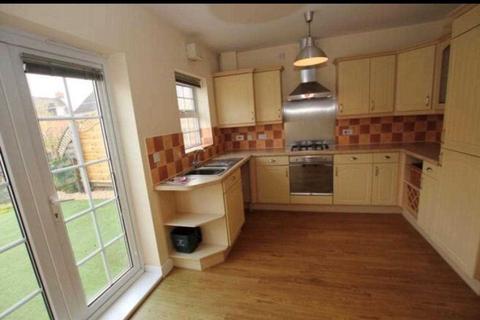 4 bedroom mews to rent - Meadow Hill, St David's Manor, Church Village