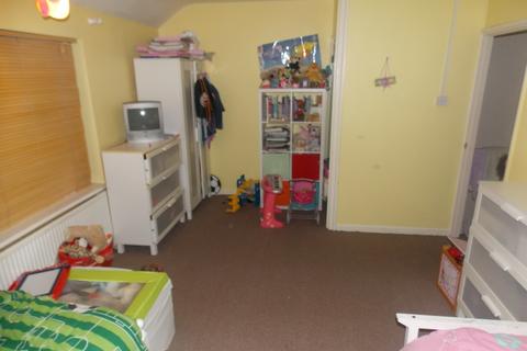 23 Westfield Road, Dagenham, RM9 5BH