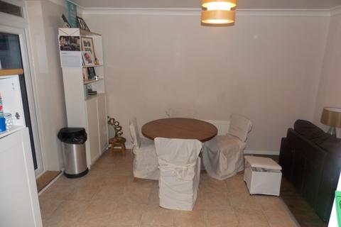 23 Westfield Road, Dagenham, RM9 5BH