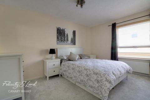 2 bedroom apartment to rent, Ferry Street, London
