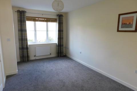 2 bedroom end of terrace house to rent, Hilda Row, Gwithian Road, St. Austell, PL25