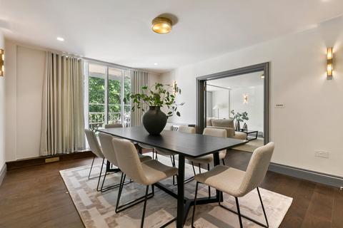 undefined, Lowndes Lodge, Cadogan Place, Knightsbridge