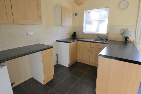 3 bedroom terraced house to rent, Stronsay Close Rubery B45 0HW