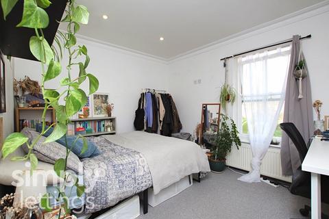 2 bedroom flat to rent, Wyndham Street, Brighton