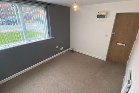 Studio to rent, Nordean Court, Somersby Road, Woodthorpe, Nottingham, NG5 4LS