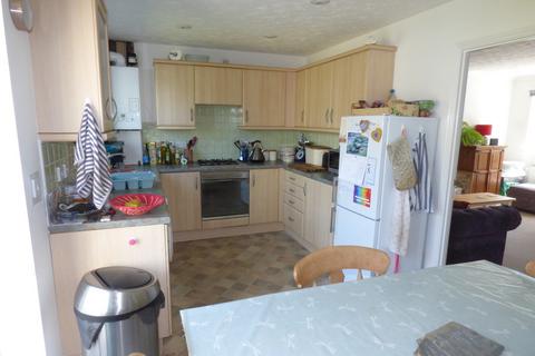 3 bedroom terraced house to rent, Knights Mead, Chudleigh-Knighton