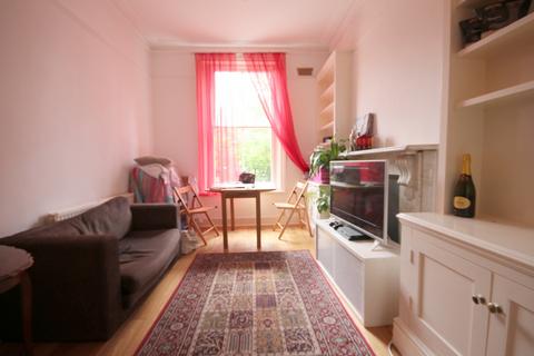 2 bedroom flat to rent, Mount Pleasant Villas, Stroud Green, N4