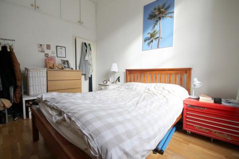 1 bedroom flat to rent, Murray Street, Camden, NW1