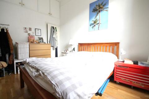 1 bedroom flat to rent, Murray Street, Camden, NW1