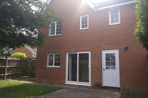 3 bedroom semi-detached house to rent, Chatsworth Park,  Winnersh,  RG41