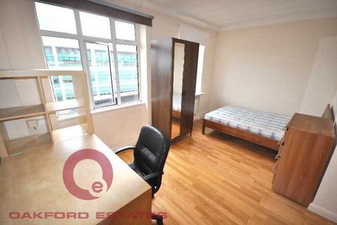 Studio to rent, Euston Road, Euston NW1