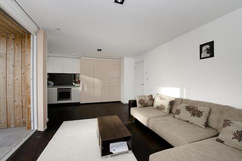 2 bedroom flat to rent, Wenlock Building, 56 Wharf Road, Islington, London