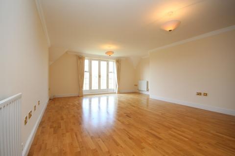2 bedroom apartment to rent, Berries Road Cookham Berkshire