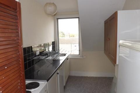 Flat 5, 7 Stanger Road, London, SE25 5JU
