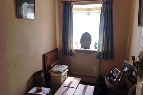 79 Brooklyn Road, London, SE25 4NQ