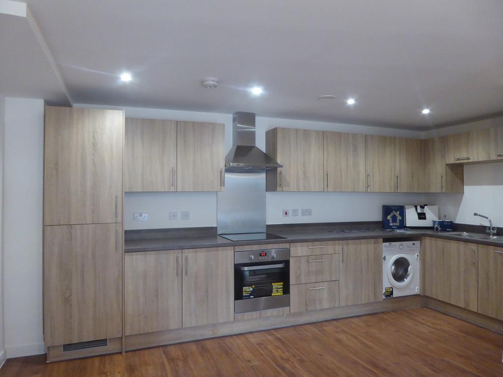Apartment in Reading - View 3