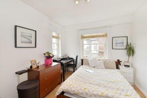 3 bedroom apartment to rent, Bronwen Court,  St John`s Wood,  NW8