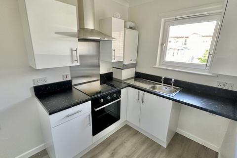 2 bedroom bungalow to rent, Rock Mount, Hoyland, Barnsley, S74