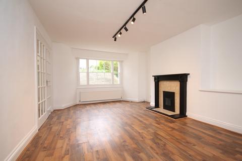 2 bedroom flat to rent - Miranda Road, Archway, N19