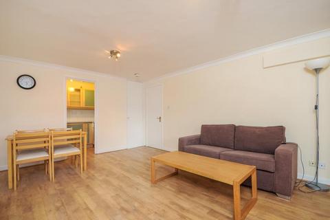 1 bedroom flat to rent, Glovers Lodge,  Richmond,  TW10