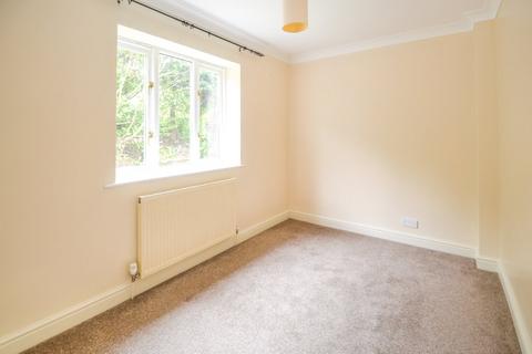 2 bedroom terraced house to rent, Southorn Court, Broseley