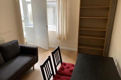 undefined, 1 bed flat, Mill Street, CV31 1ES
