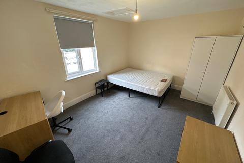 undefined, 5 A Russell Terrace, CV31 1EZ