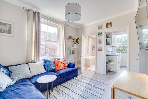 2 bedroom apartment to rent, Vera Road, Fulham, London, SW6