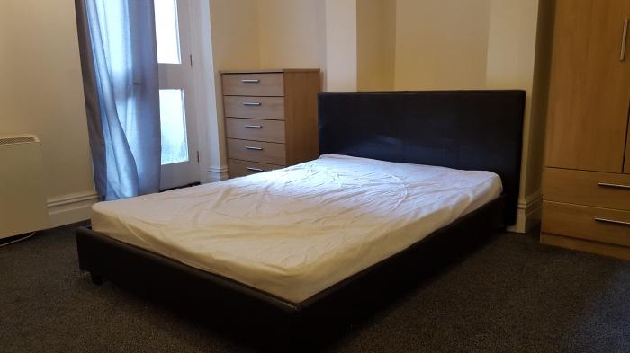 6 Stanley Terrace - Flat 1