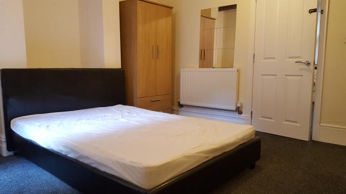 6 Stanley Terrace - Flat 1