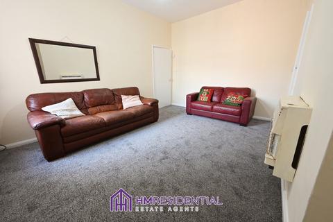 2 bedroom ground floor flat to rent, Ladykirk Road, Benwell NE4