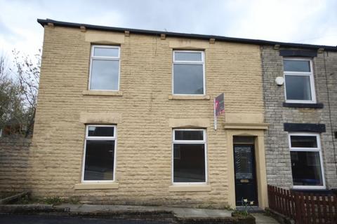 2 bedroom end of terrace house to rent, Union Road, Rochdale OL12