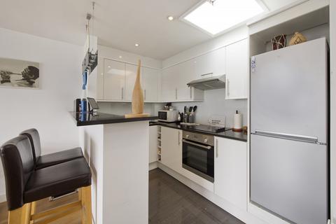 2 bedroom house to rent, Giles House, Westbourne Grove, London, W11