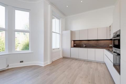 3 bedroom apartment to rent, Belsize Park, Hampstead, London, NW3