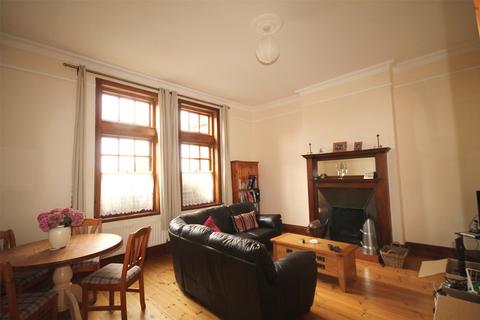 2 bedroom flat to rent, Caxton House, Caxton Lane, Oxted, Surrey, RH8