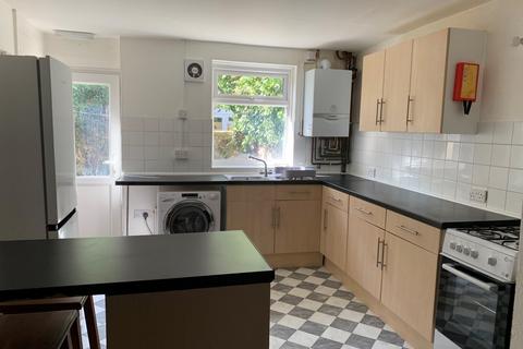 5 bedroom terraced house to rent, St Mary Magdalene Street, Lewes Road