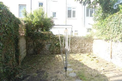 5 bedroom terraced house to rent, St Mary Magdalene Street, Brighton, BN2 3HU