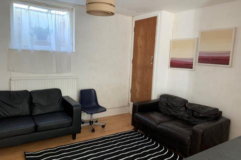 5 bedroom terraced house to rent, St Mary Magdalene Street, Brighton, BN2 3HU