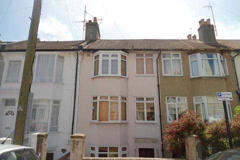 6 bedroom terraced house to rent, Caledonian Road, Lewes Road