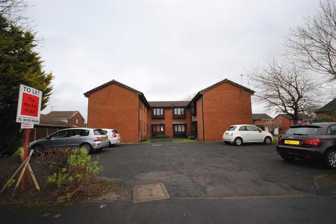 Studio to rent, Longley Close, Preston