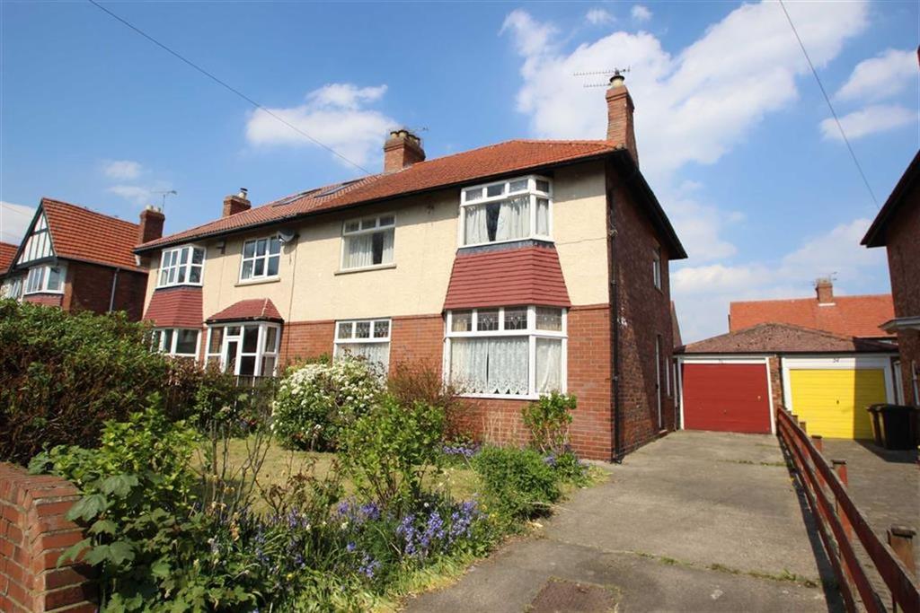 Mast Lane, Cullercoats, NE30 3 bed semidetached house £275,000
