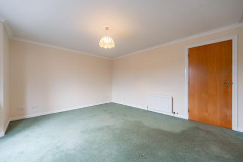 2 bedroom flat to rent, Oban Drive, Flat 2-1, North Kelvinside, Glasgow , G20 6AF