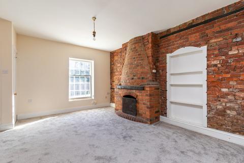 2 bedroom terraced house to rent, Bar End Road, Winchester, SO23