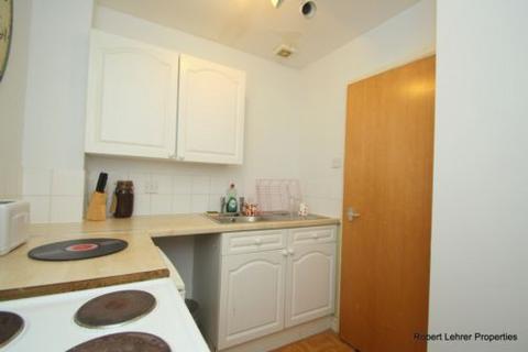 Studio to rent, Faraday House, Hornsey Lanes, Highgate, N6