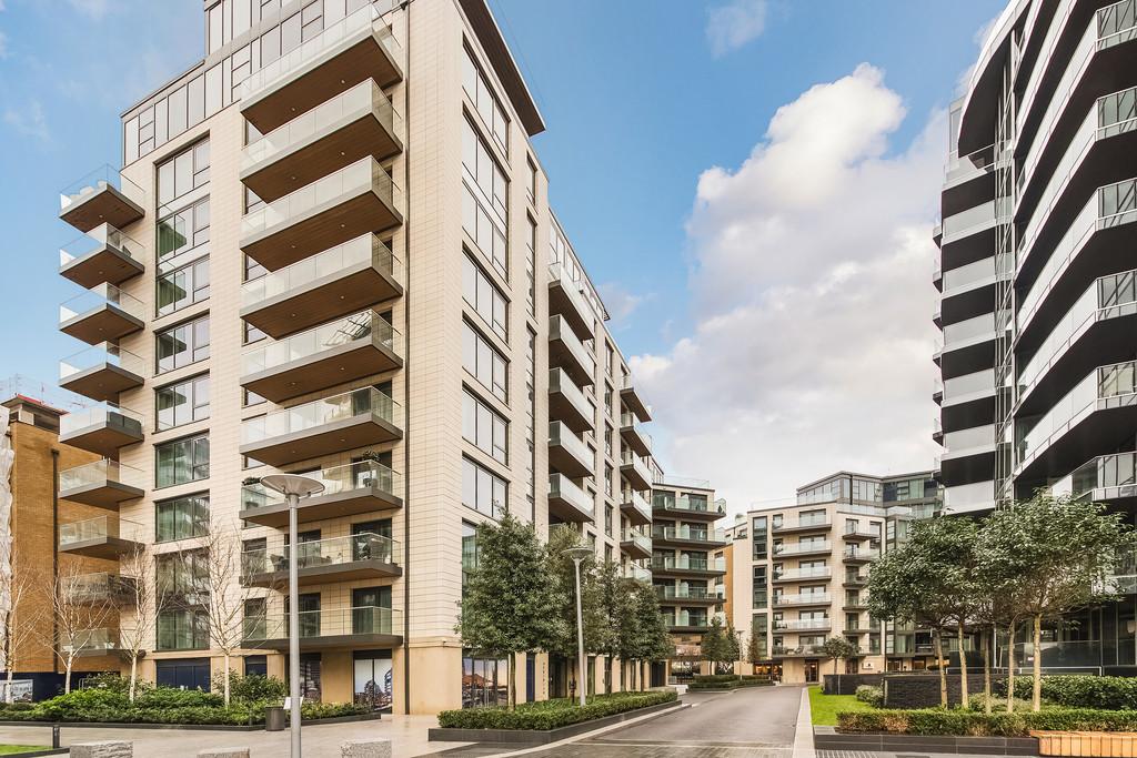 Meridian House Battersea Reach 1 Bed Apartment 700 000 Image 1 Of 14