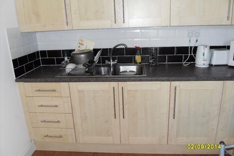 undefined, Broomfield Road